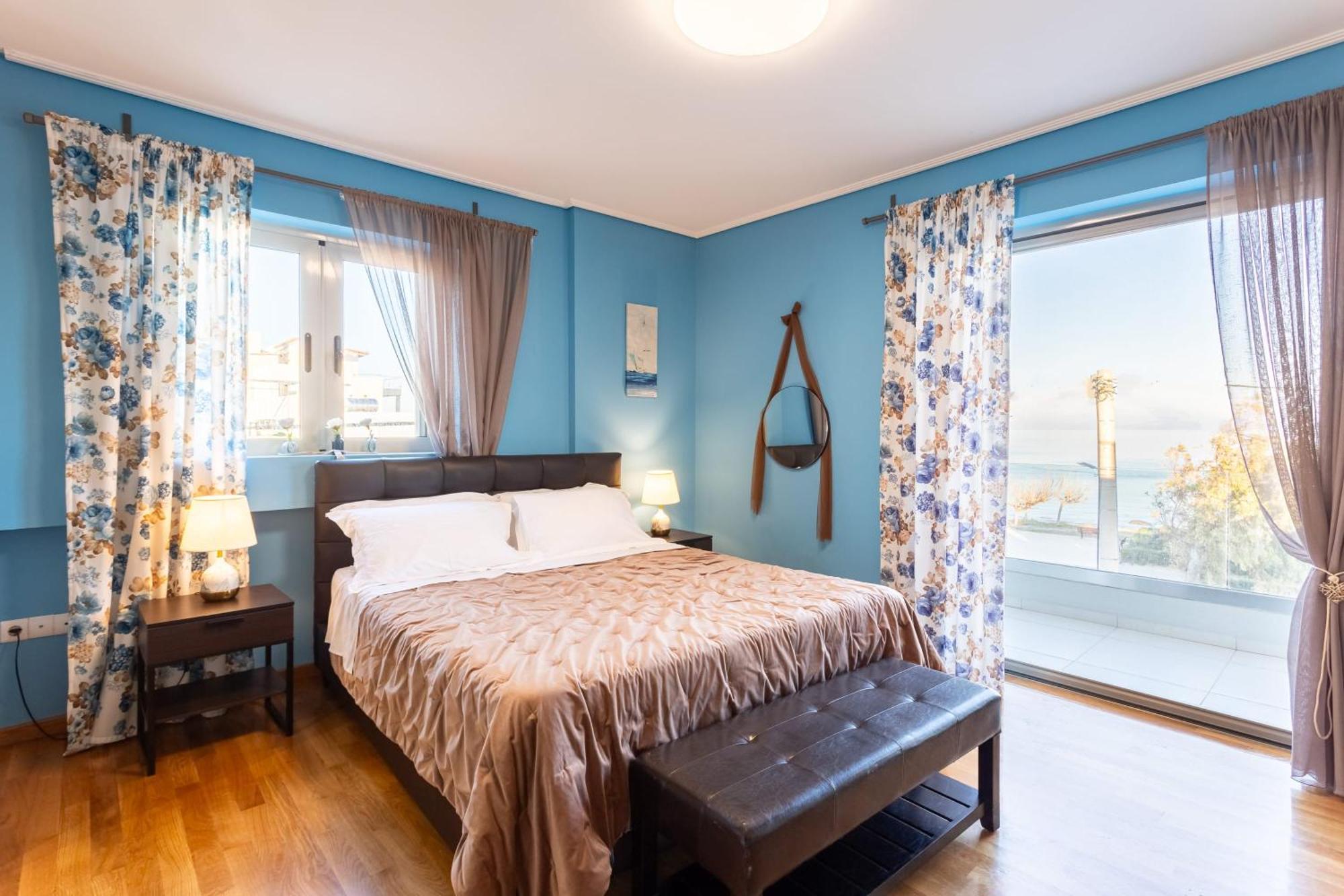 Beachfront Artemida Retreat - Peony Seabreeze Gem Екстериор снимка