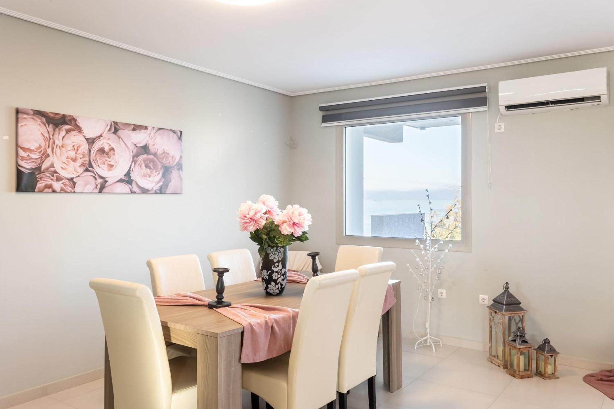 Beachfront Artemida Retreat - Peony Seabreeze Gem Екстериор снимка